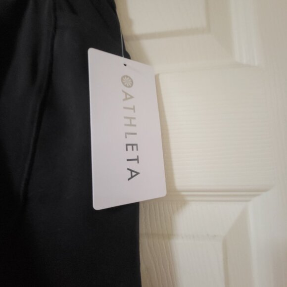 New with Tags ATHLETA BLACK SALUTATION STASH HIGH RISE 16 1/2 SKORT XXS - Picture 6 of 7